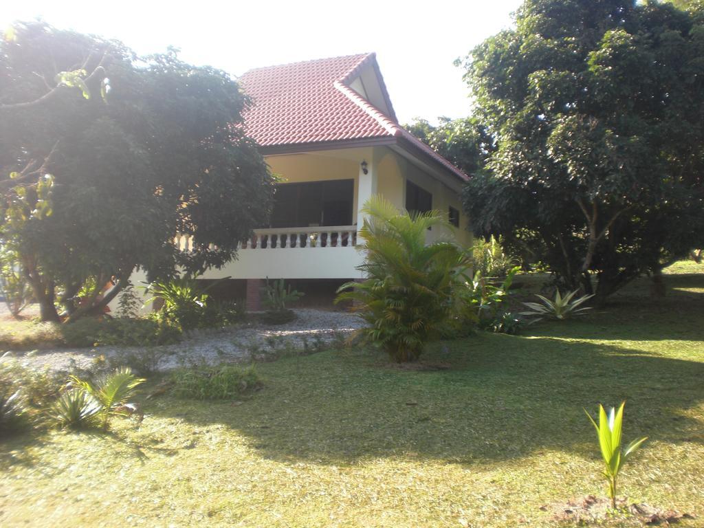 House Of Garden Villa Chiang Rai Exteriör bild
